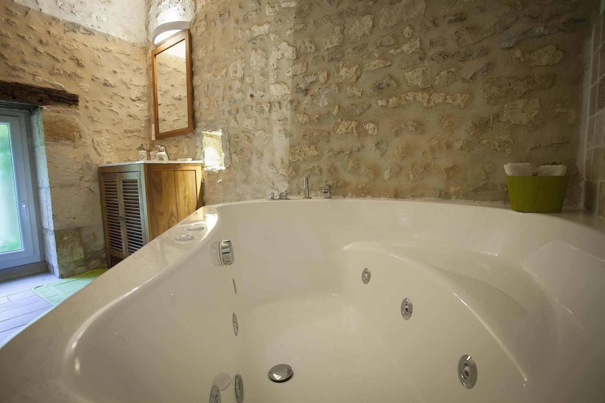 Manoir De La Blonnerie Bed & Breakfast Velleches Ngoại thất bức ảnh